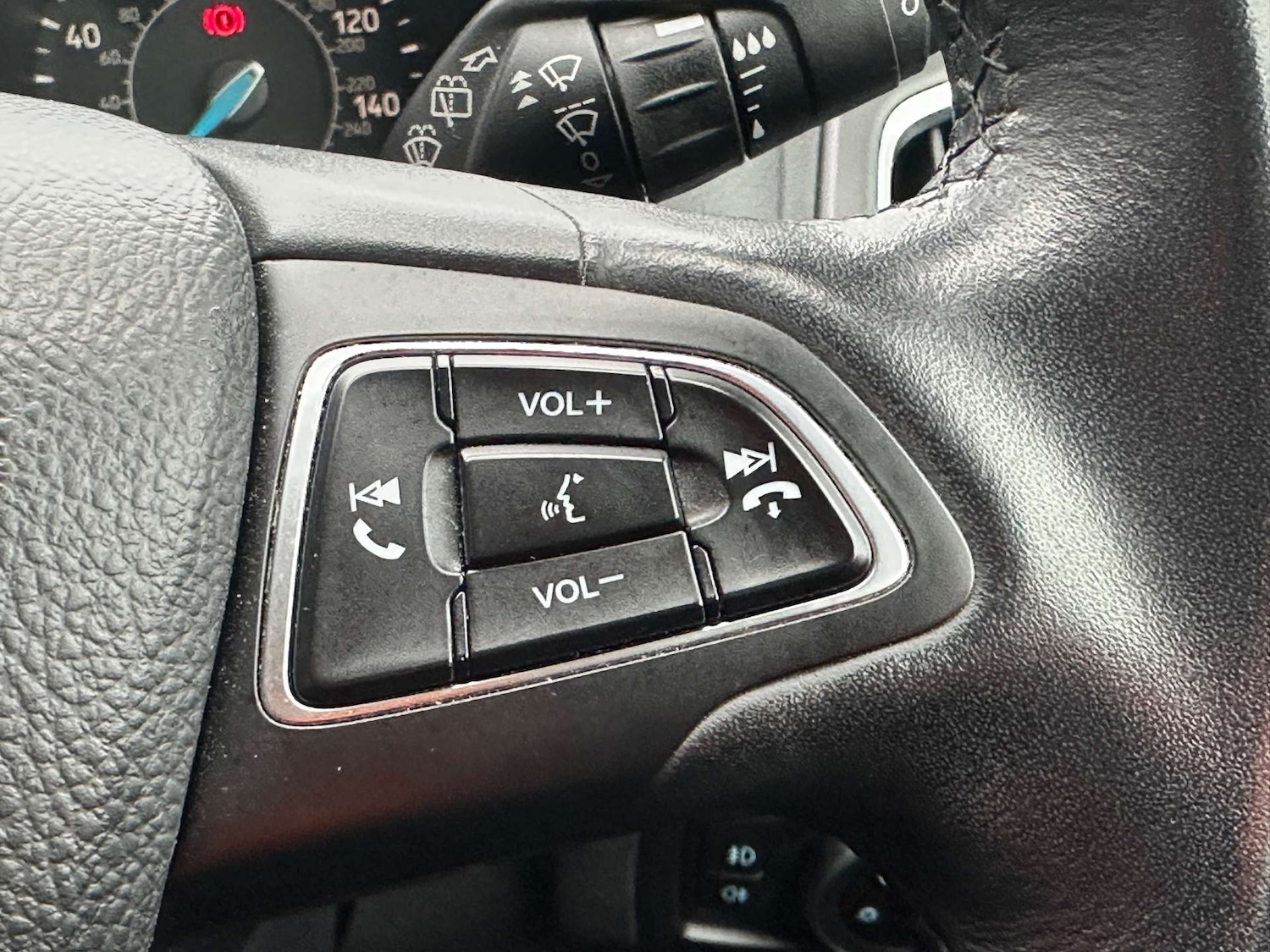 Used Ford Focus 2015 for sale - 76274242: Photo 23