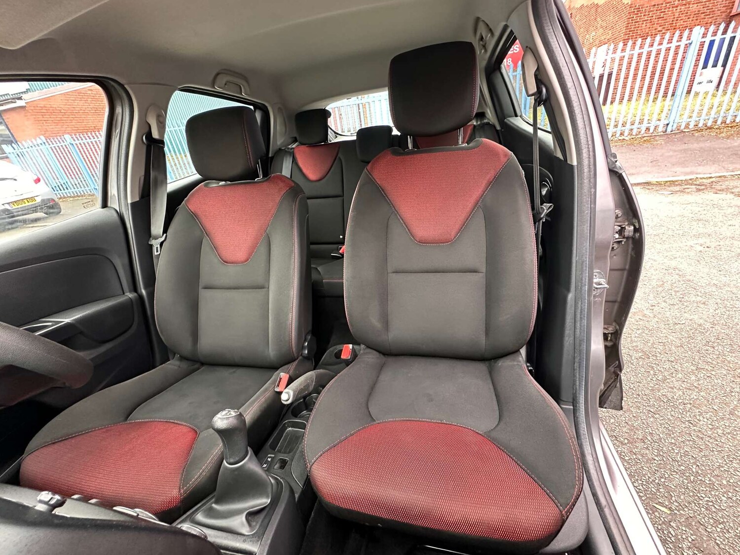 Used Renault Clio 2016 for sale - 75870854: Photo 40