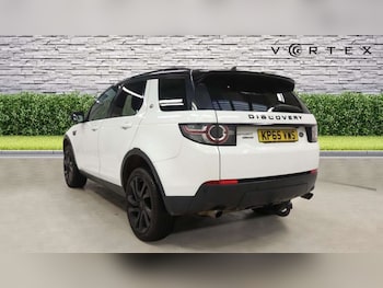 Used Land Rover Discovery Sport 2015 for sale - 77650474: Photo