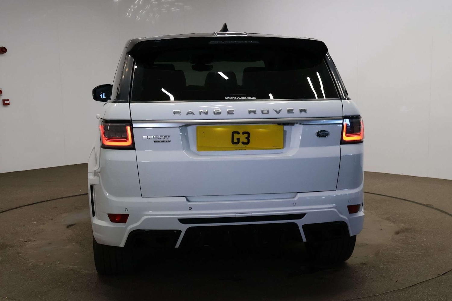 Used Land Rover Range Rover Sport 2017 for sale - 77261381: Photo 4