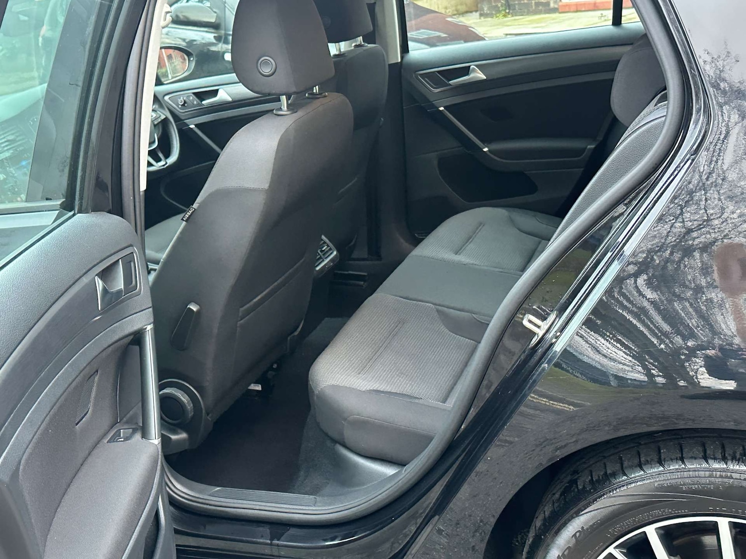 Used Volkswagen Golf 2017 for sale - 77148668: Photo 22