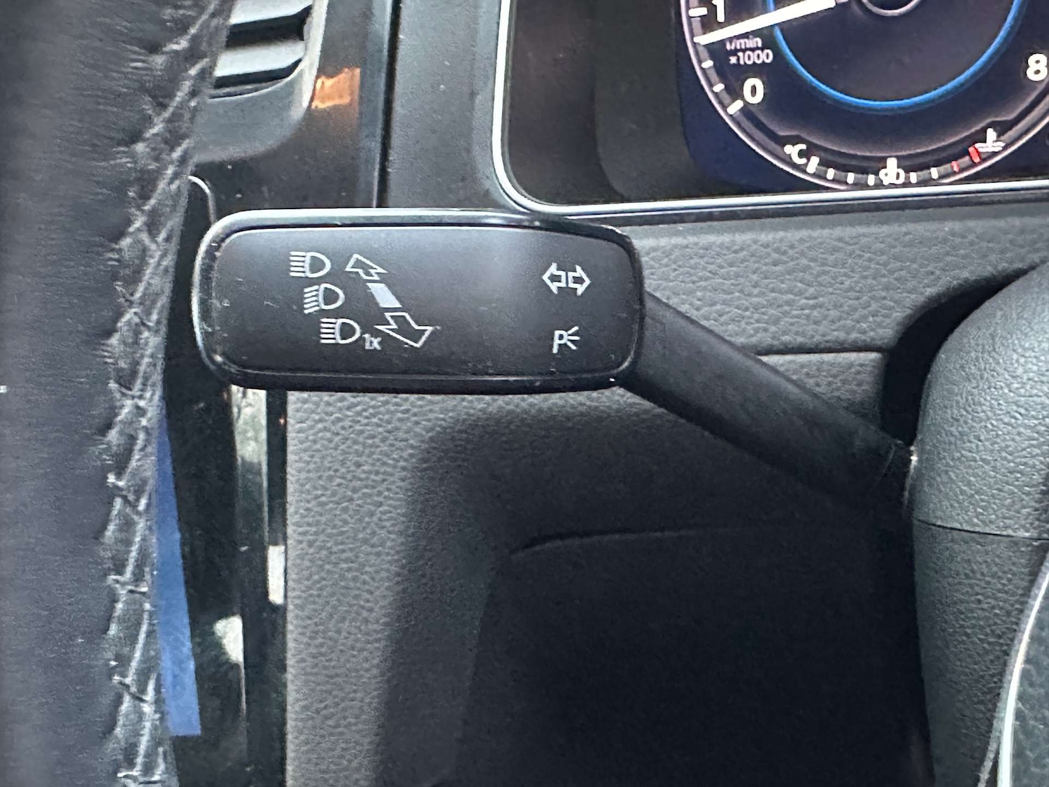 Used Volkswagen Golf 2017 for sale - 77148668: Photo 39