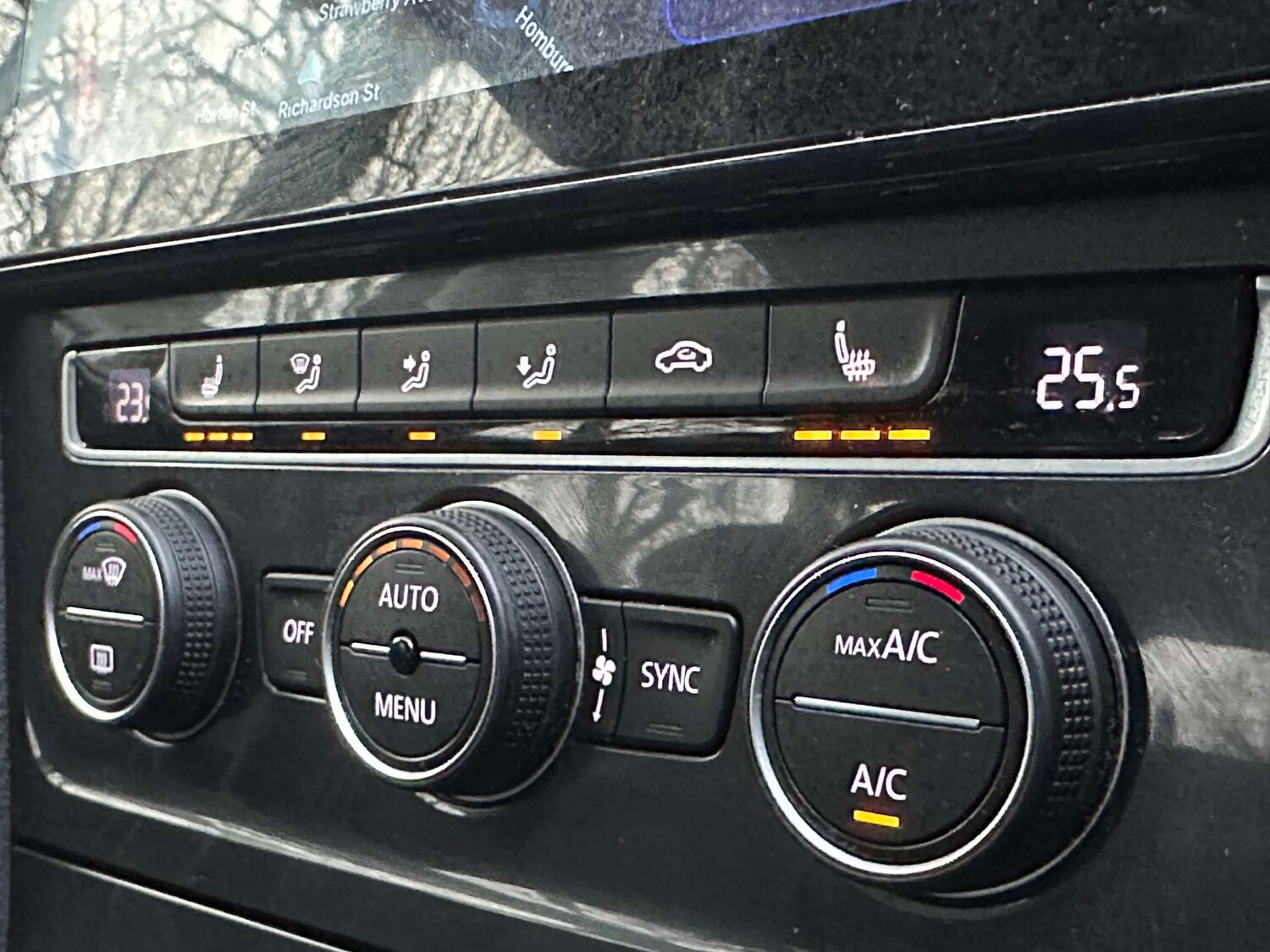 Used Volkswagen Golf 2017 for sale - 77148668: Photo 46