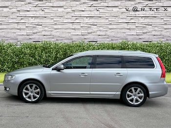 Used Volvo V70 2016 for sale - 78895931: Photo