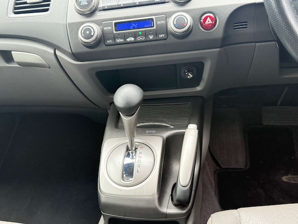 Used Honda Civic 2007 for sale - 76222995: Photo 8