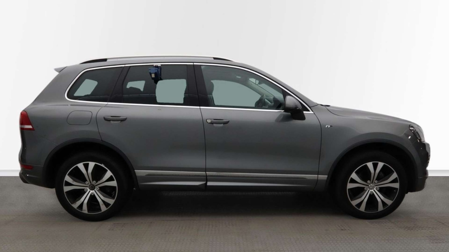 Used Volkswagen Touareg 2013 for sale - 77237223: Photo 5