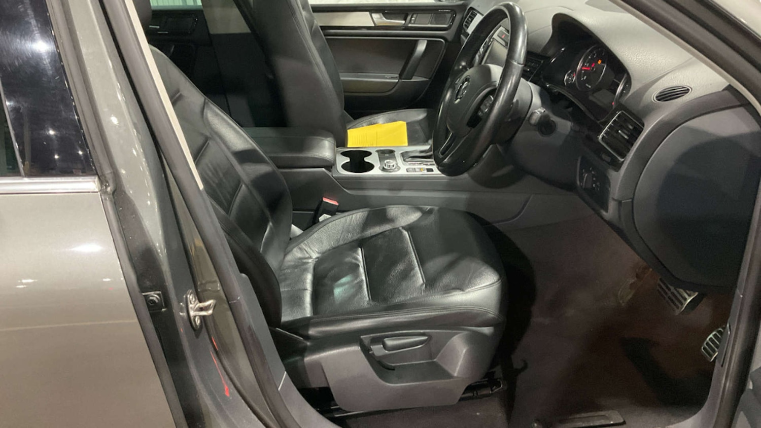 Used Volkswagen Touareg 2013 for sale - 77237223: Photo 9