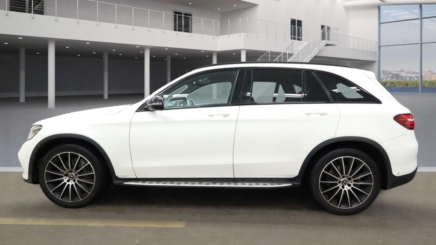 Used Mercedes-Benz GLC 2018 for sale - 77184823: Photo 6