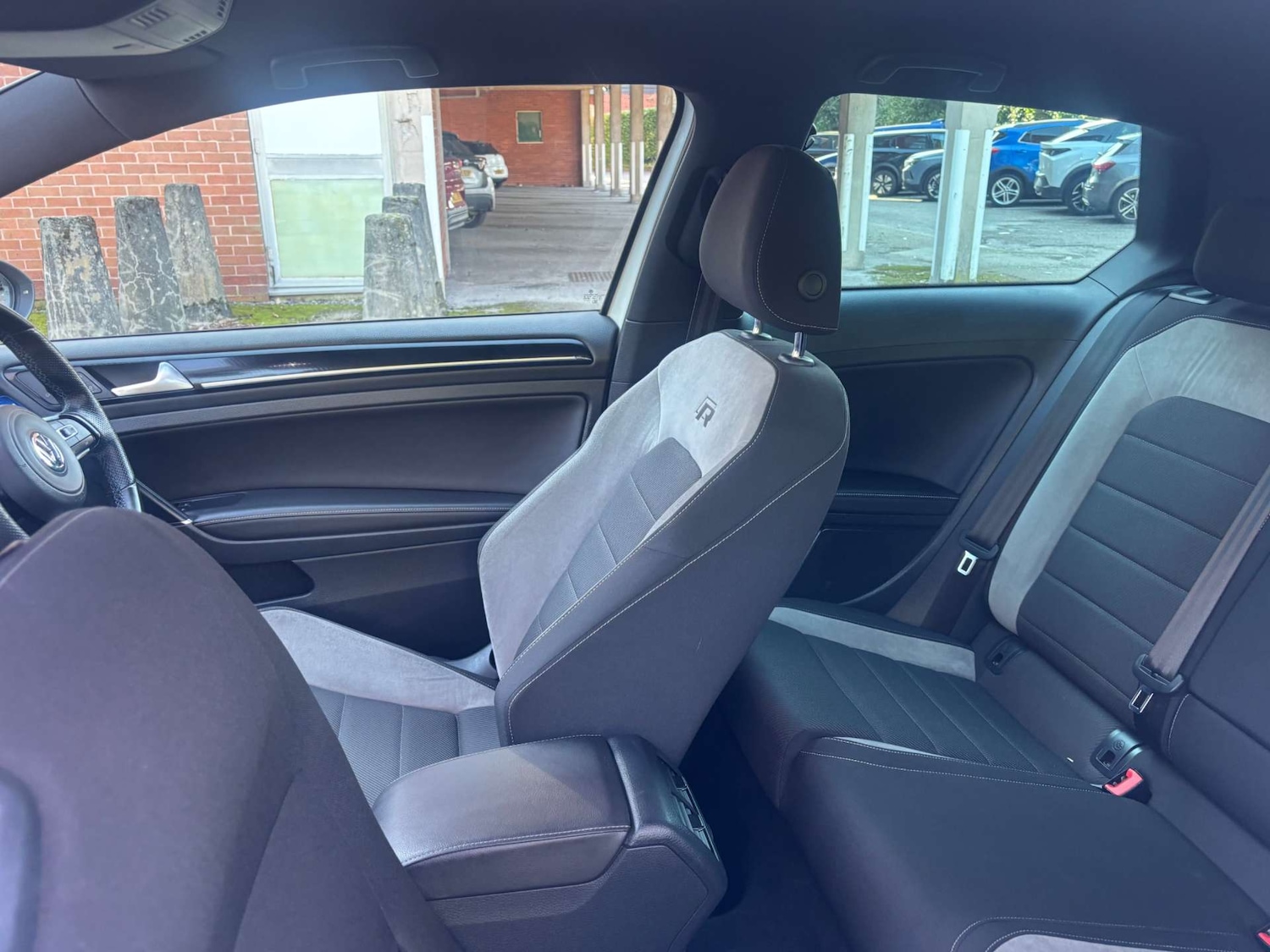 Used Volkswagen Golf 2015 for sale - 77745489: Photo 45