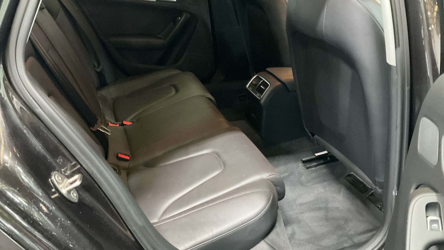 Used Audi A4 2015 for sale - 77195827: Photo 8