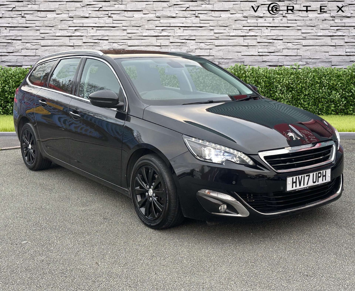 Used Peugeot 308 2017 for sale - 76601331: Photo 1