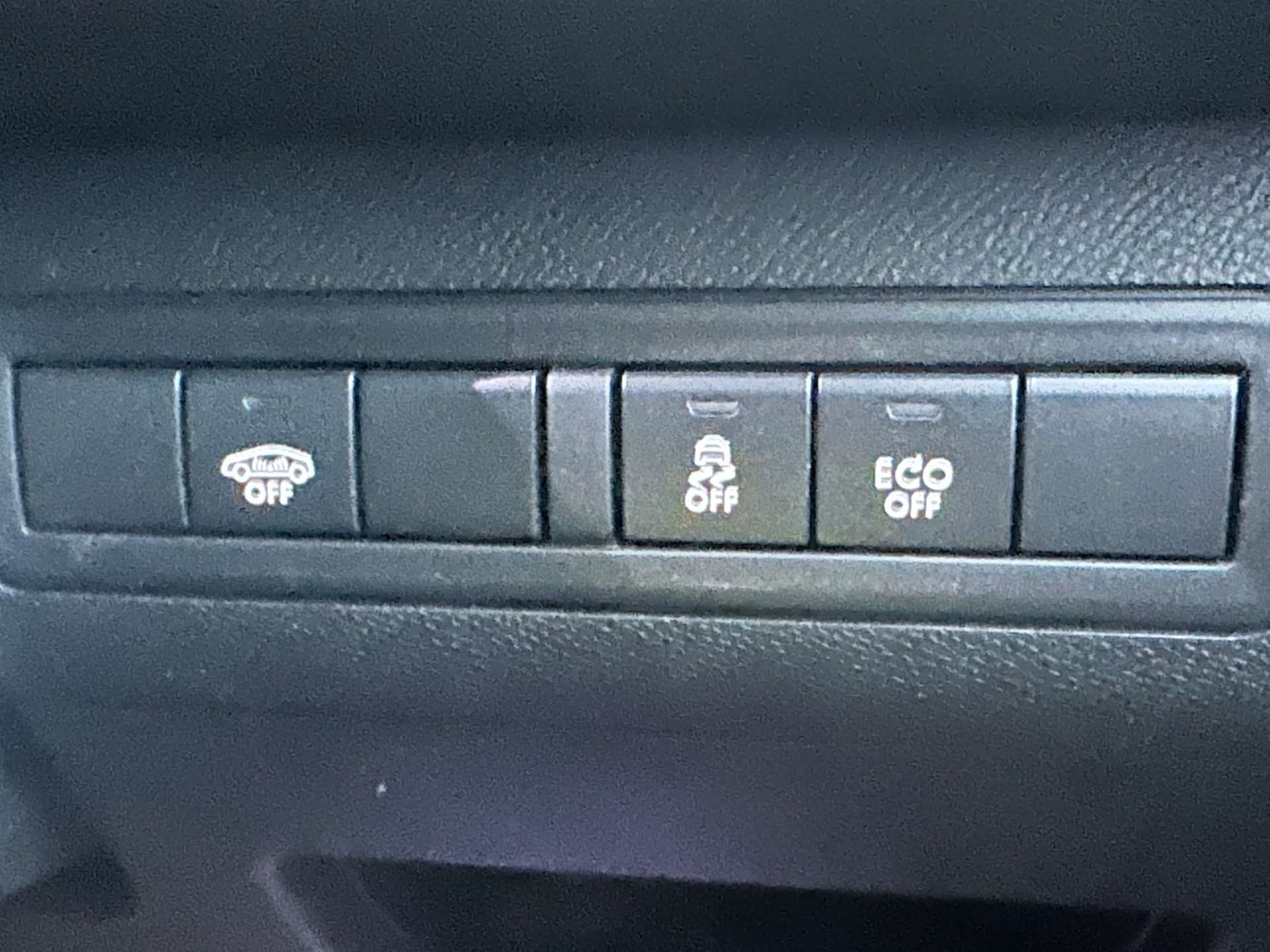 Used Peugeot 308 2017 for sale - 76601331: Photo 12