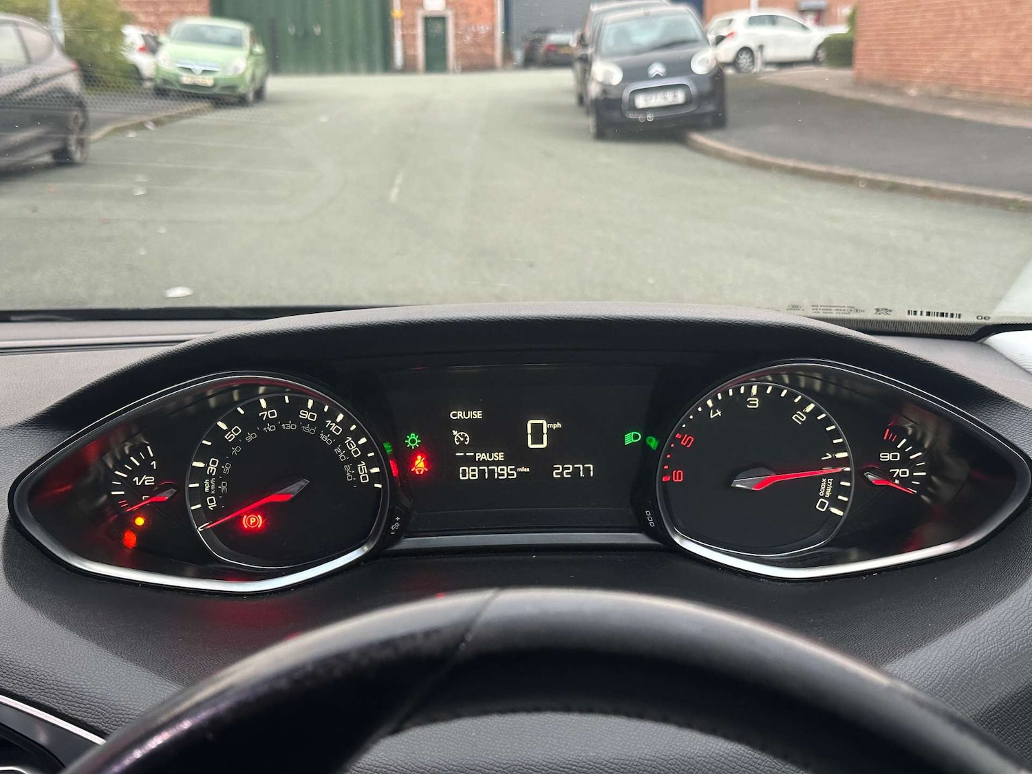 Used Peugeot 308 2017 for sale - 76601331: Photo 13