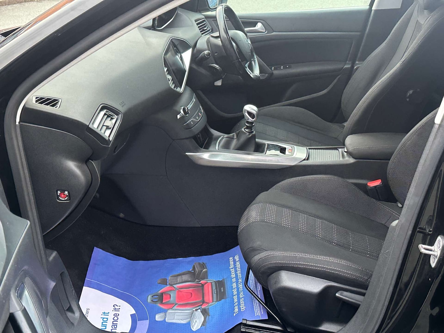 Used Peugeot 308 2017 for sale - 76601331: Photo 29