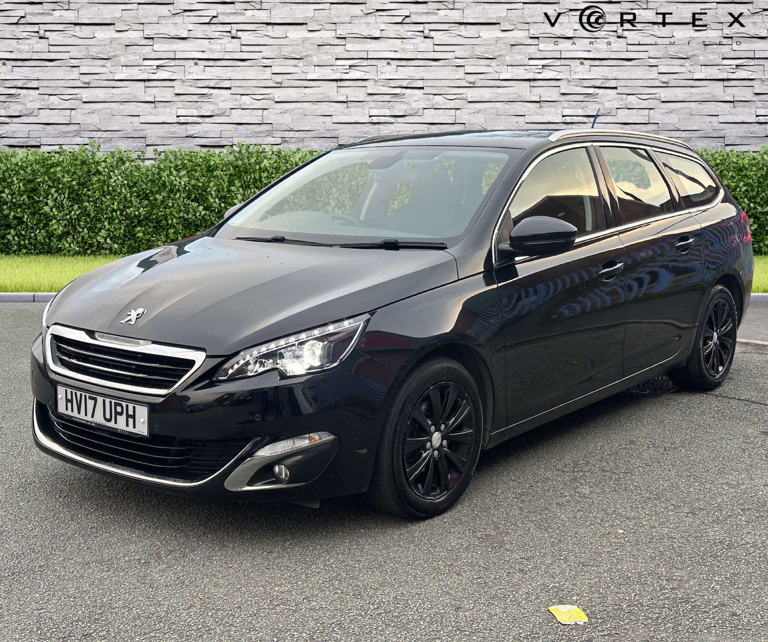 Used Peugeot 308 2017 for sale - 76601331: Photo 3