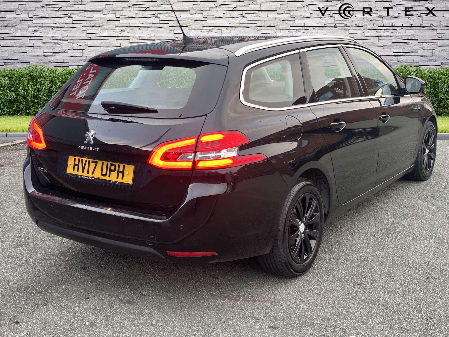 Used Peugeot 308 2017 for sale - 76601331: Photo 9