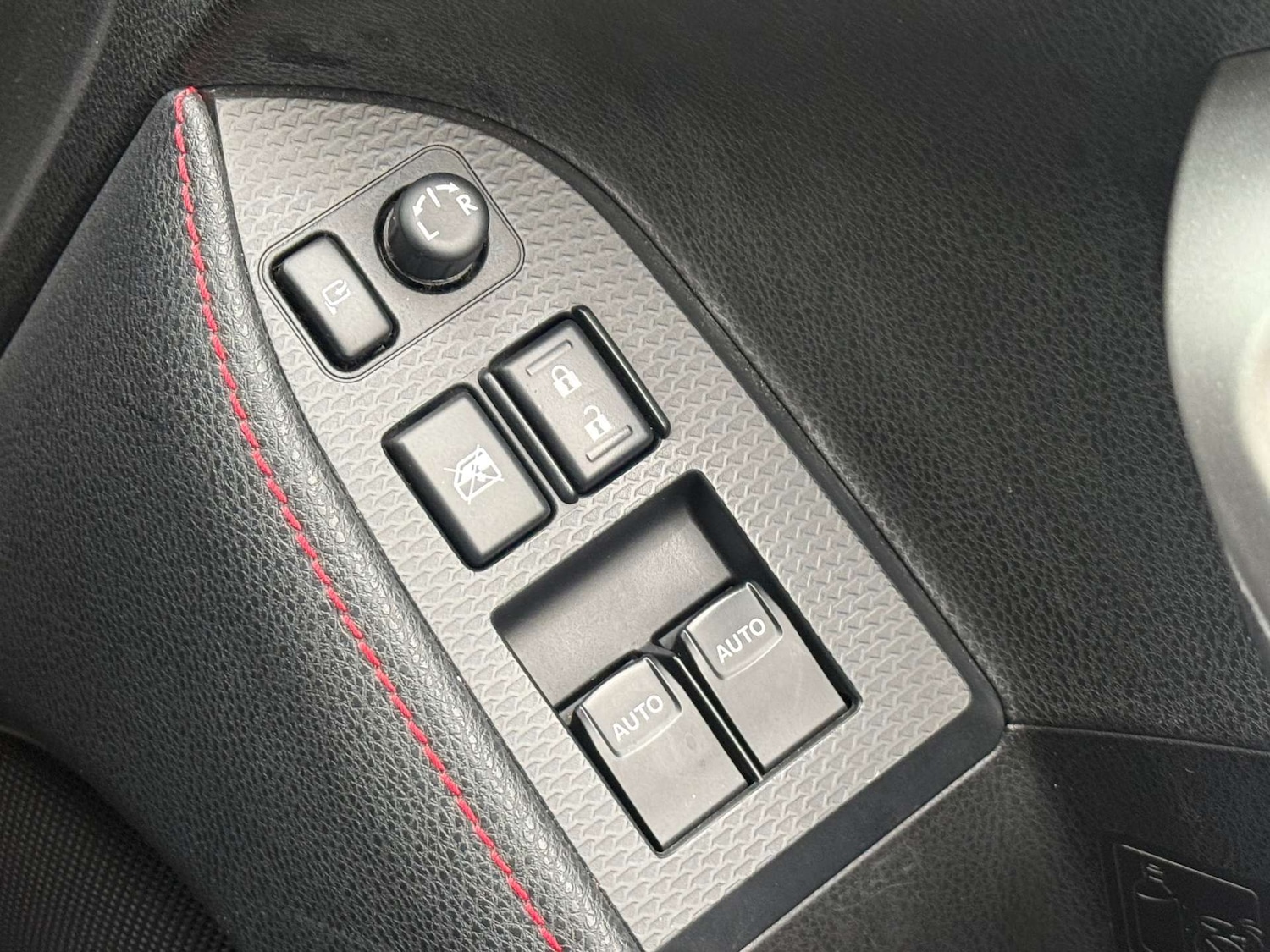 Used Subaru BRZ 2015 for sale - 78068138: Photo 33