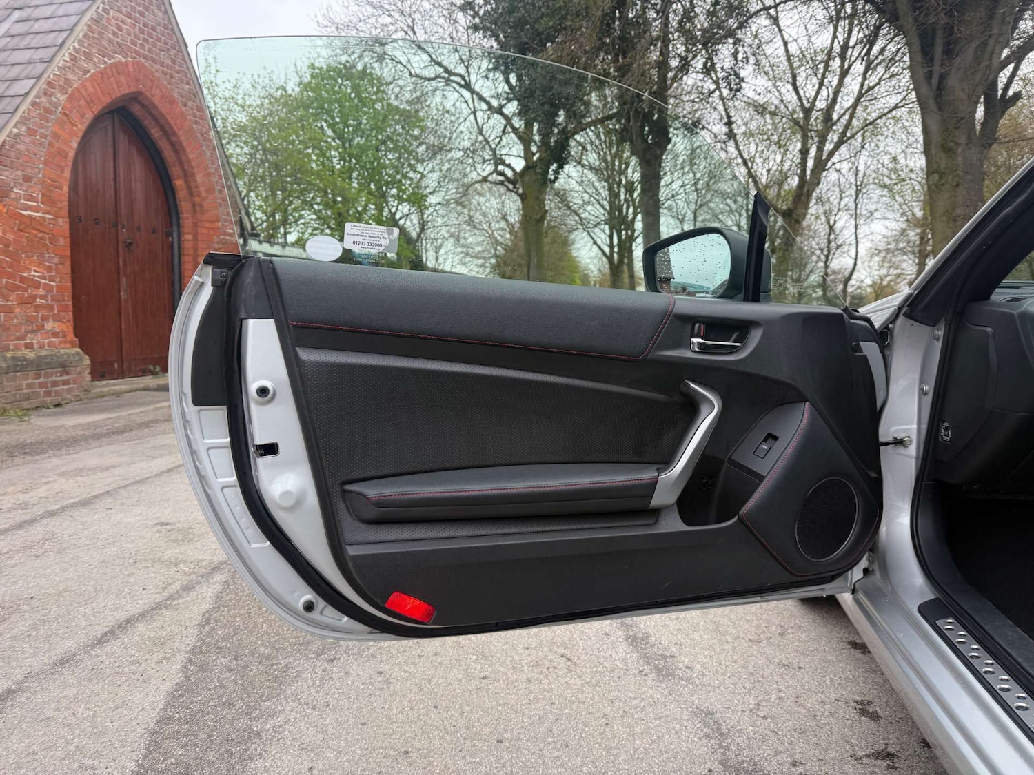 Used Subaru BRZ 2015 for sale - 78068138: Photo 9