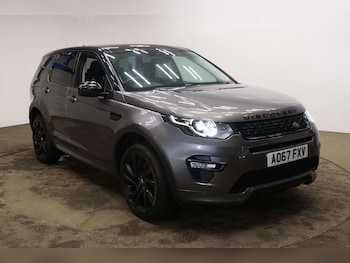 Used Land Rover Discovery Sport 2017 for sale - 77431856: Photo