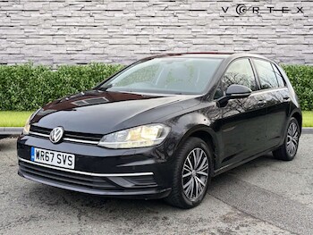 Used Volkswagen Golf 2017 for sale - 78324631: Photo
