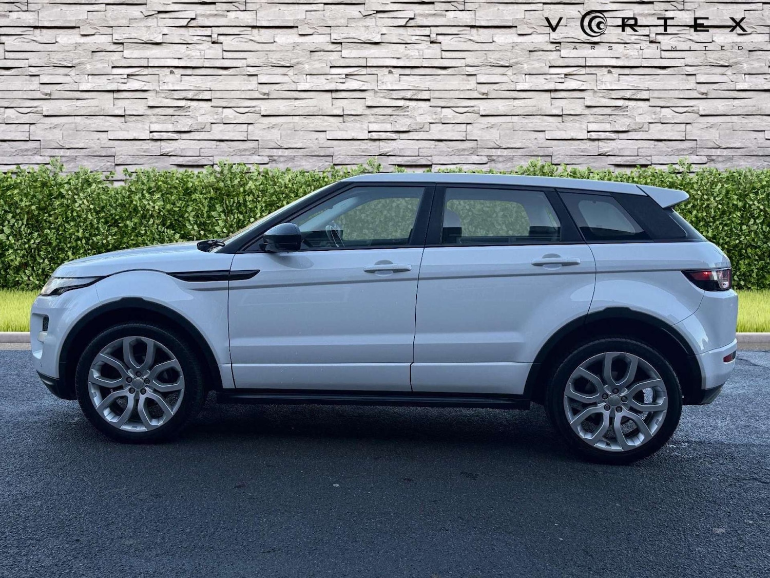 Used Land Rover Range Rover Evoque 2014 for sale - 77148629: Photo 8