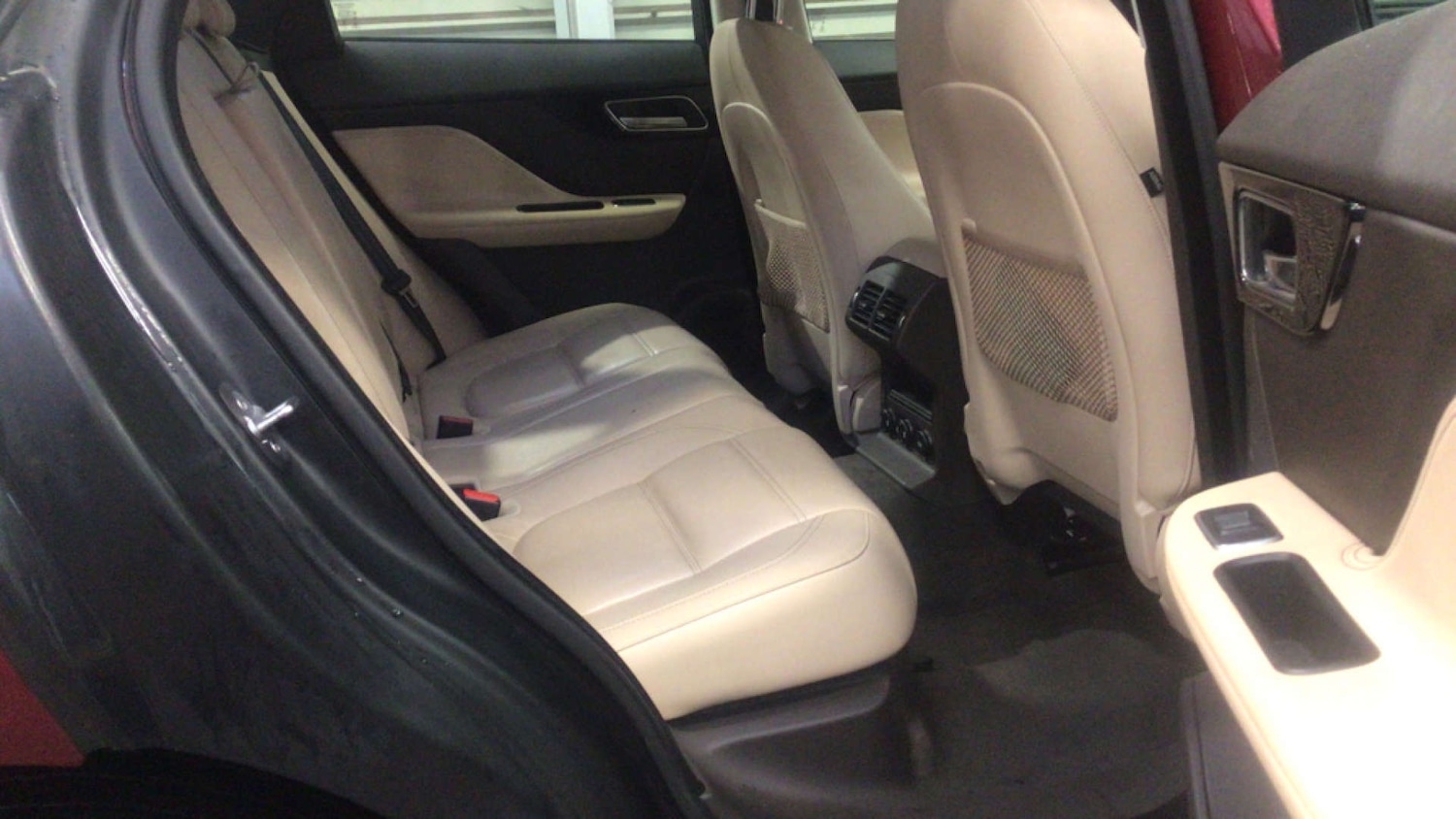 Used Jaguar F-Pace 2016 for sale - 77569691: Photo 8