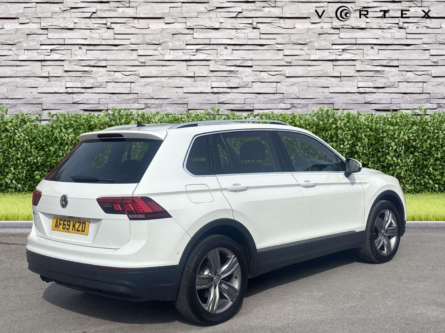 Used Volkswagen Tiguan 2019 for sale - 77567800: Photo 11