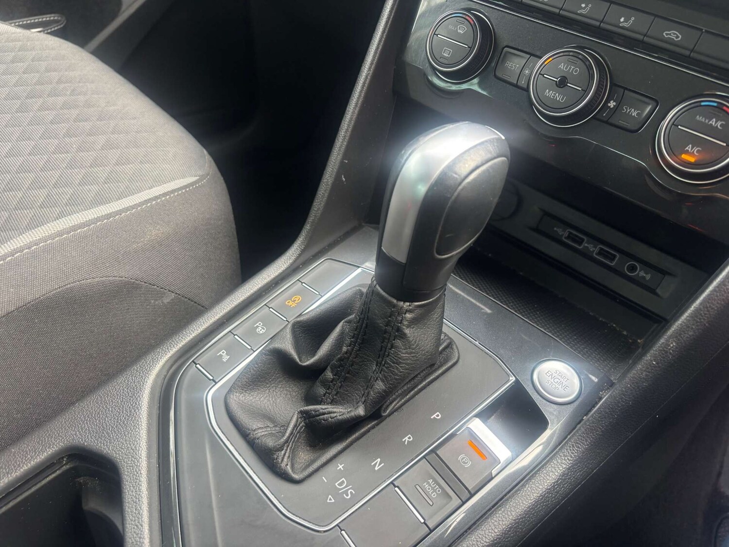 Used Volkswagen Tiguan 2019 for sale - 77567800: Photo 13