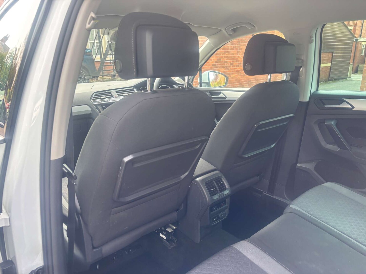 Used Volkswagen Tiguan 2019 for sale - 77567800: Photo 16