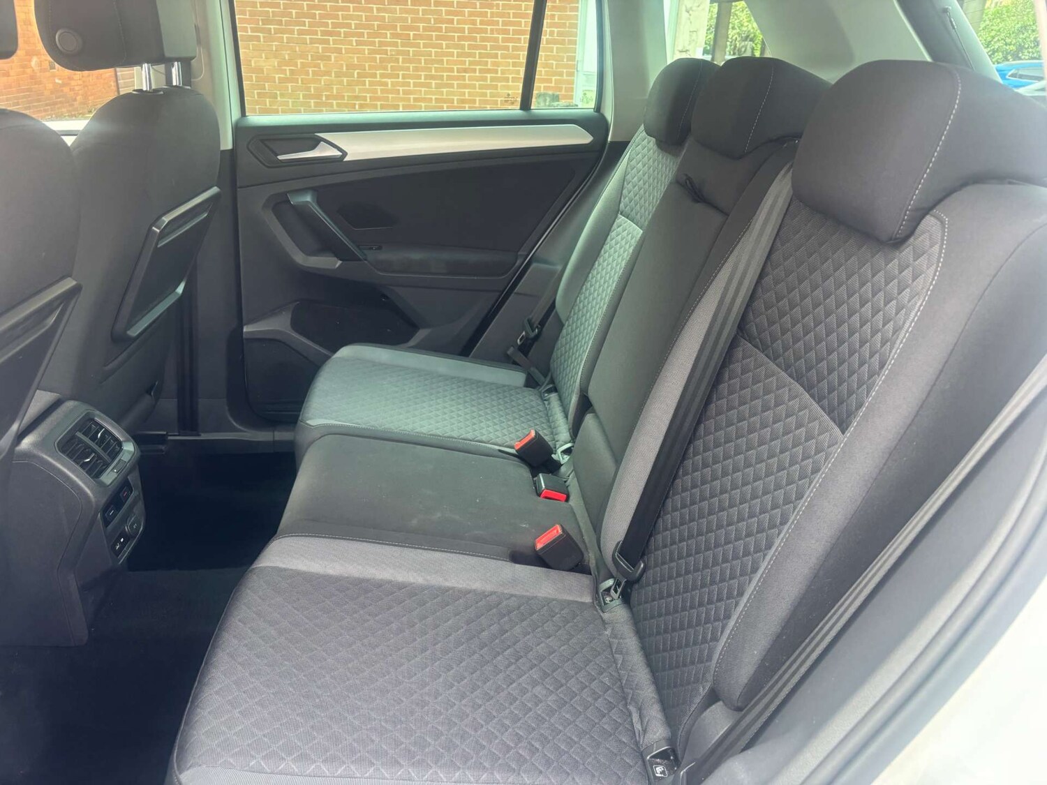 Used Volkswagen Tiguan 2019 for sale - 77567800: Photo 18