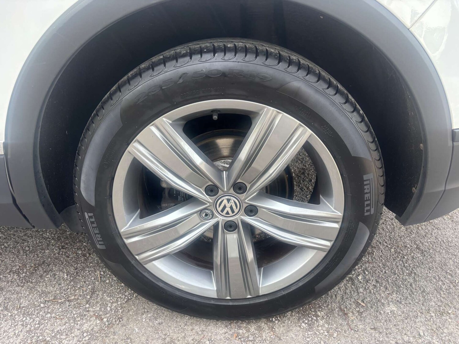 Used Volkswagen Tiguan 2019 for sale - 77567800: Photo 26