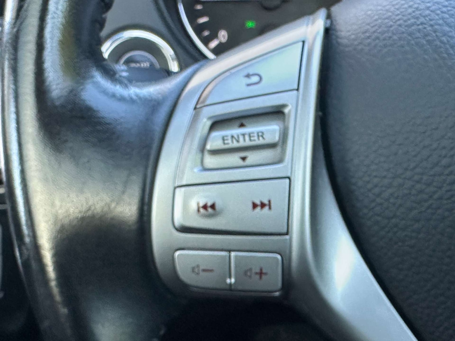 Used Nissan Qashqai 2016 for sale - 76277388: Photo 12