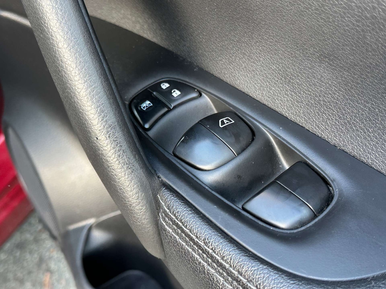 Used Nissan Qashqai 2016 for sale - 76277388: Photo 30