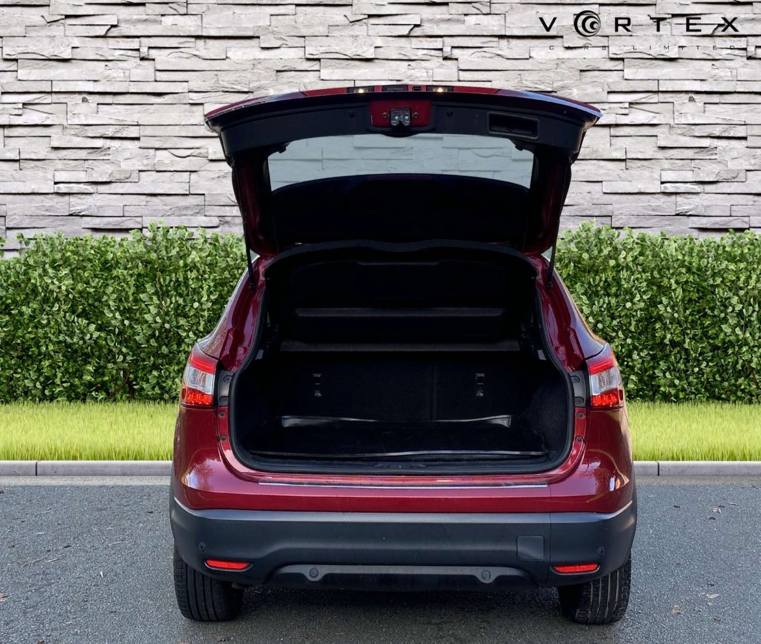 Used Nissan Qashqai 2016 for sale - 76277388: Photo 8