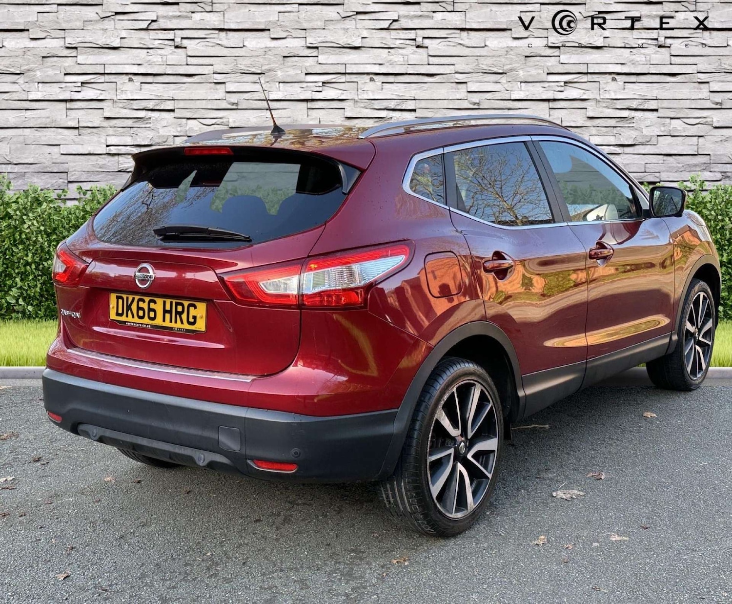 Used Nissan Qashqai 2016 for sale - 76277388: Photo 9
