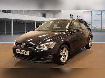 Used Volkswagen Golf 2016 for sale - 75690791: Photo