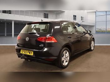 Used Volkswagen Golf 2016 for sale - 75690791: Photo