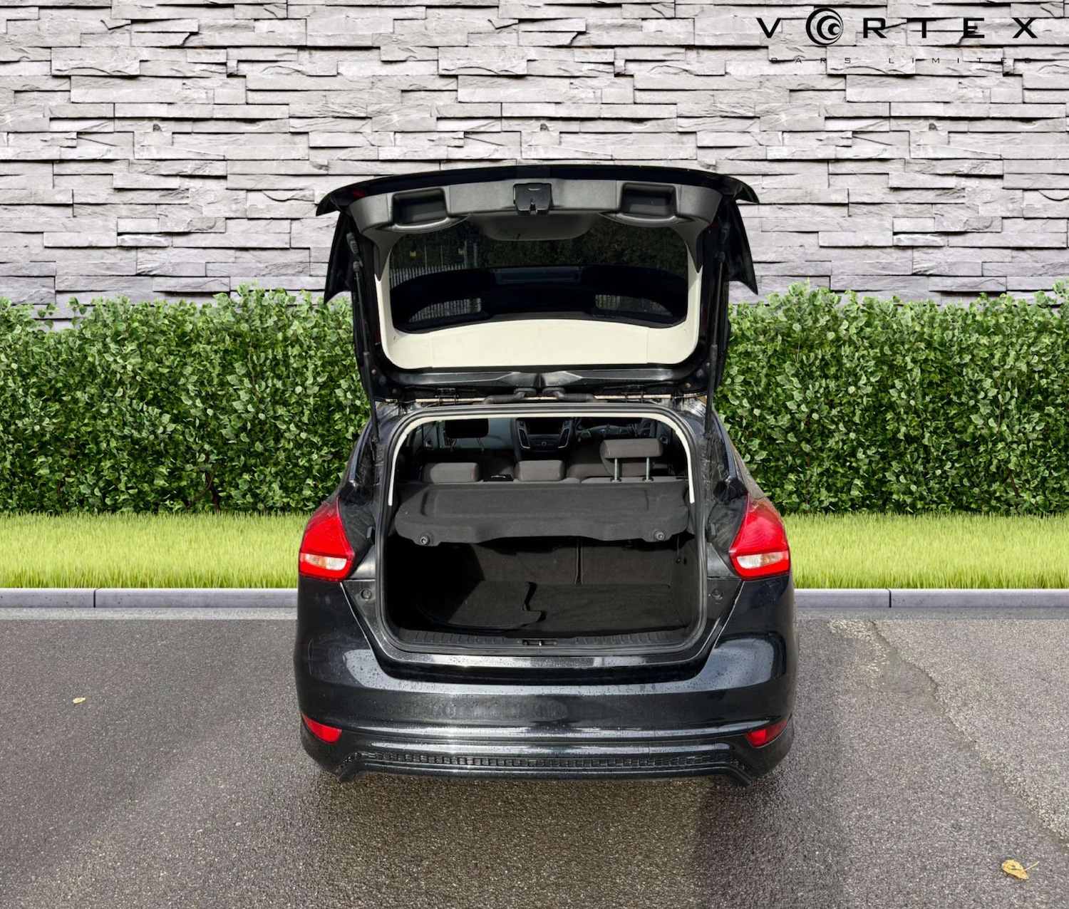 Used Ford Focus 2016 for sale - 77148666: Photo 8