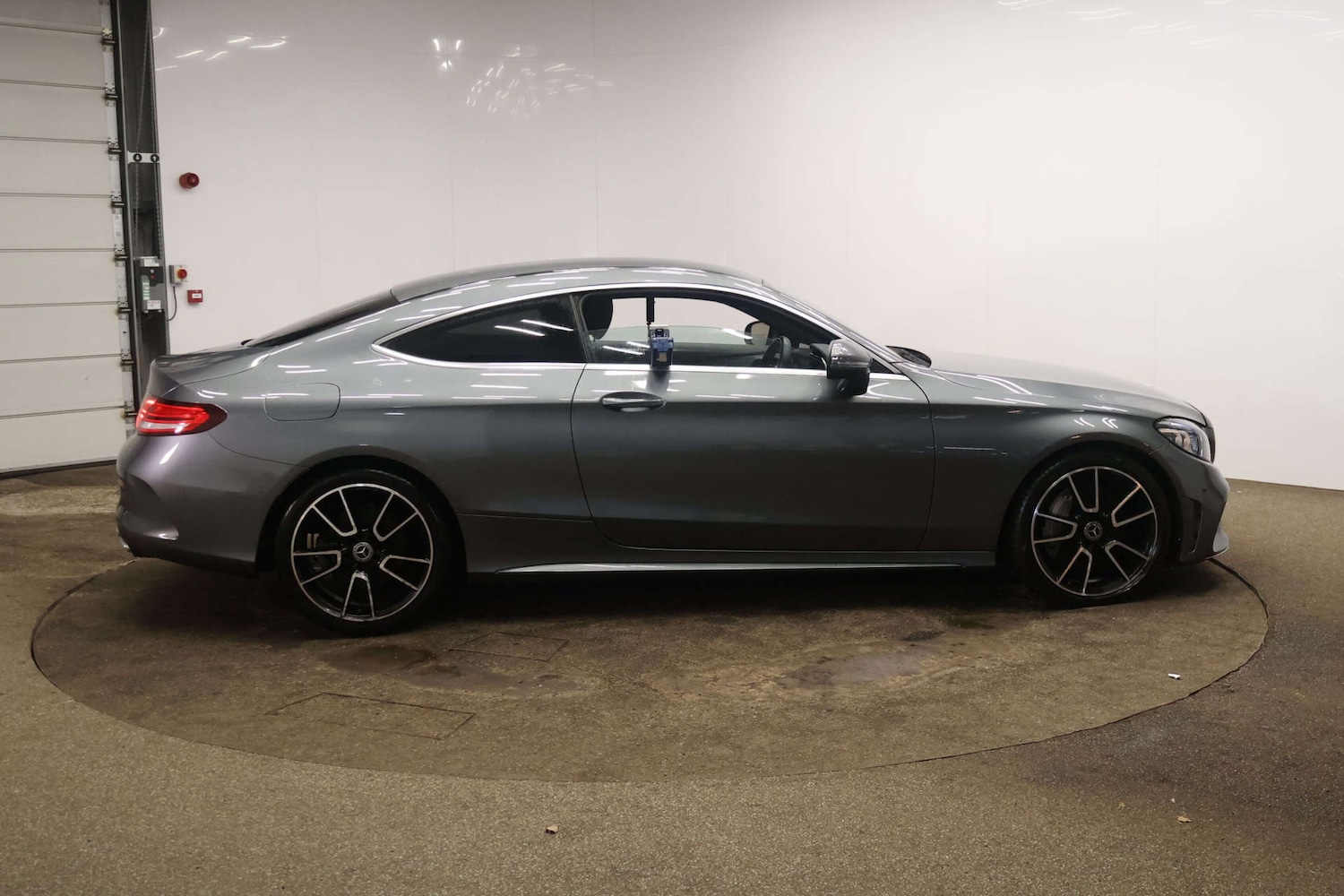 Used Mercedes-Benz C Class 2018 for sale - 77342161: Photo 3