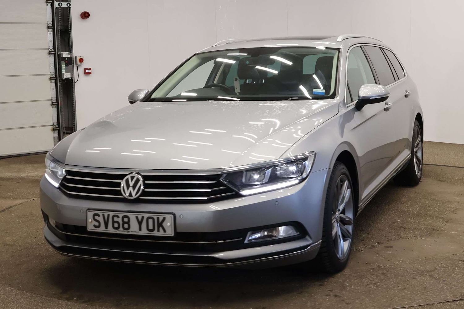 Used Volkswagen Passat 2018 for sale - 77950386: Photo 5