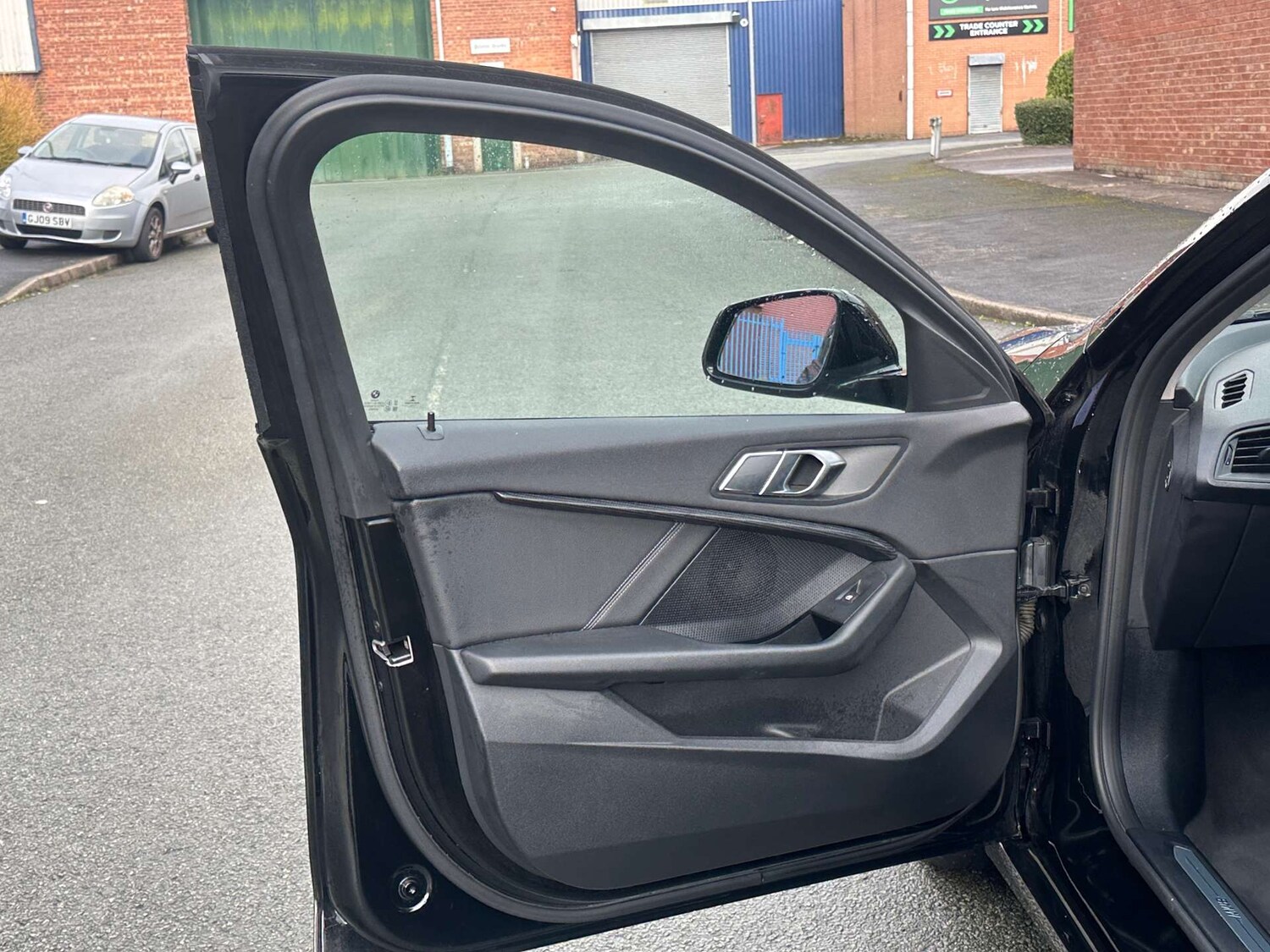 Used BMW 1 Series 2019 for sale - 77342145: Photo 37