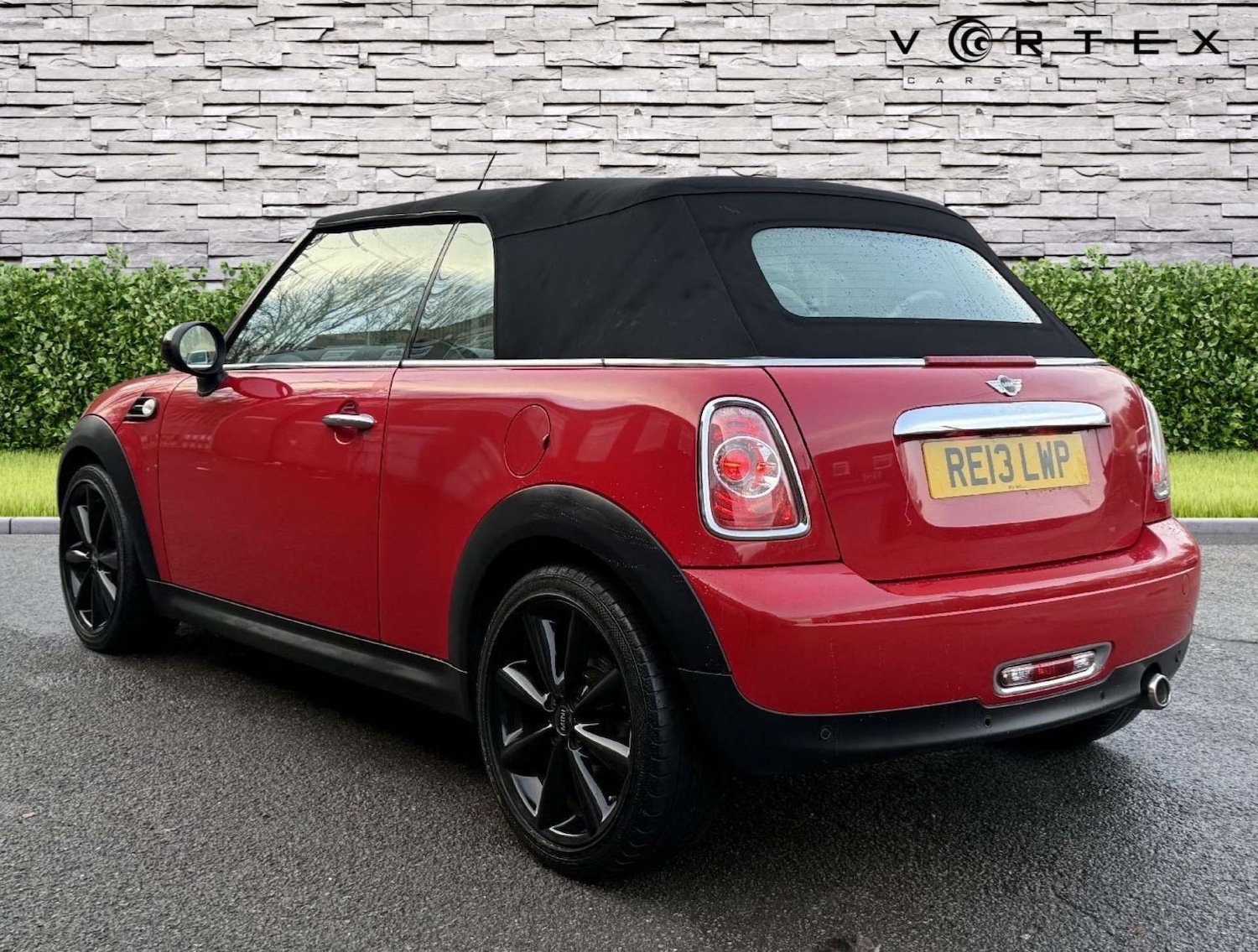 Used MINI Convertible 2013 for sale - 77148665: Photo 11