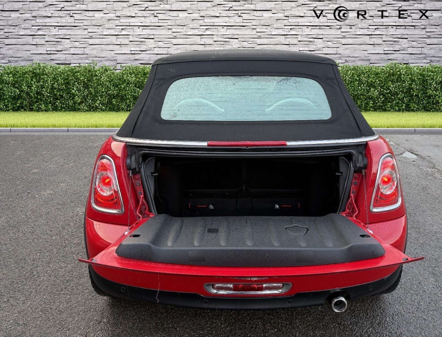 Used MINI Convertible 2013 for sale - 77148665: Photo 16