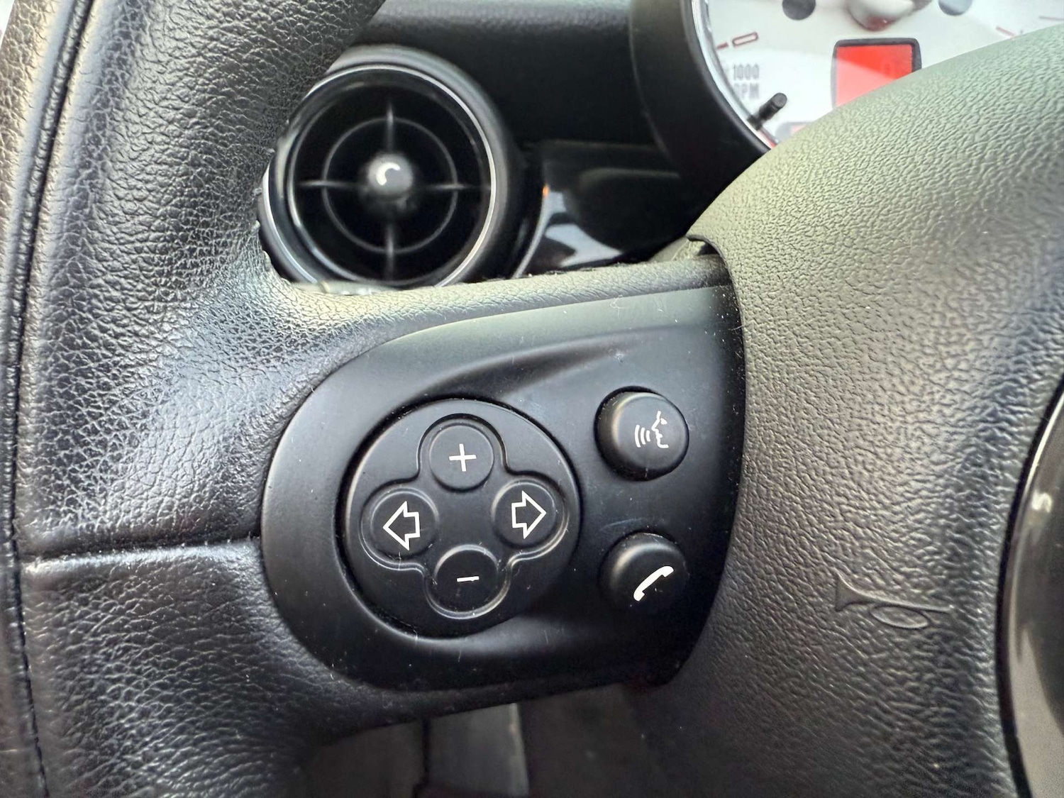 Used MINI Convertible 2013 for sale - 77148665: Photo 21