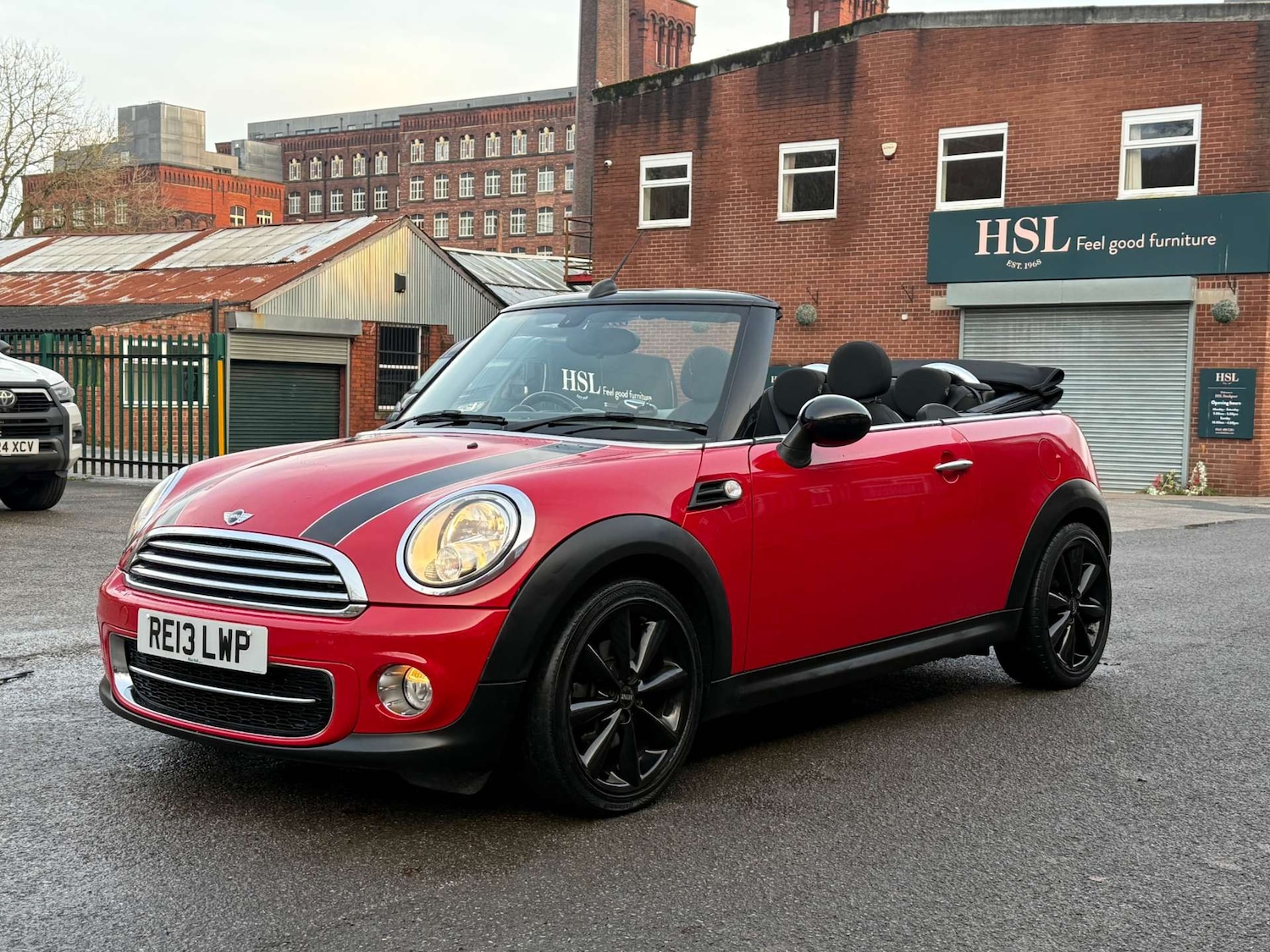 Used MINI Convertible 2013 for sale - 77148665: Photo 3