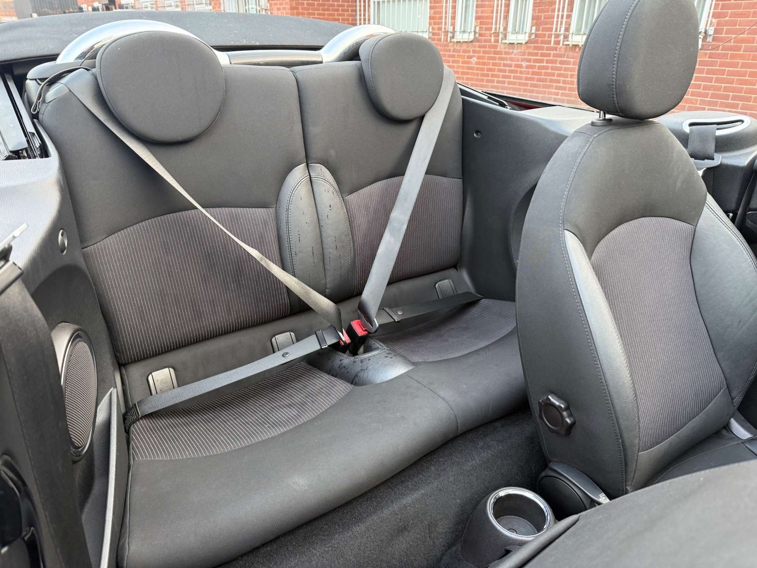 Used MINI Convertible 2013 for sale - 77148665: Photo 33