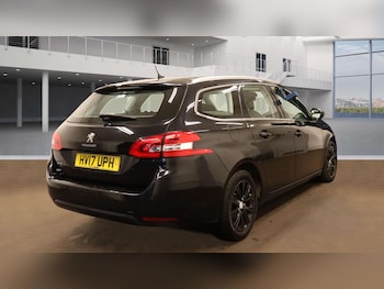 Used Peugeot 308 2017 for sale - 76252730: Photo 4