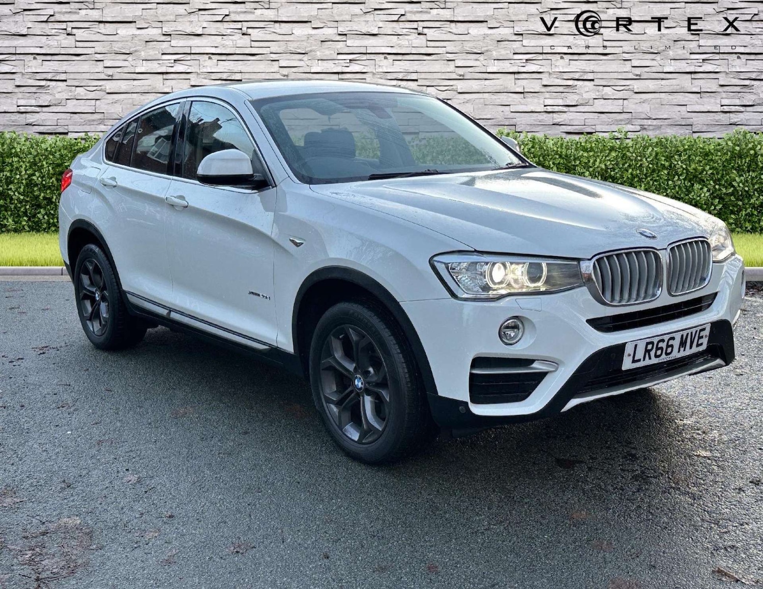 Used BMW X4 2016 for sale - 76829953: Photo 1