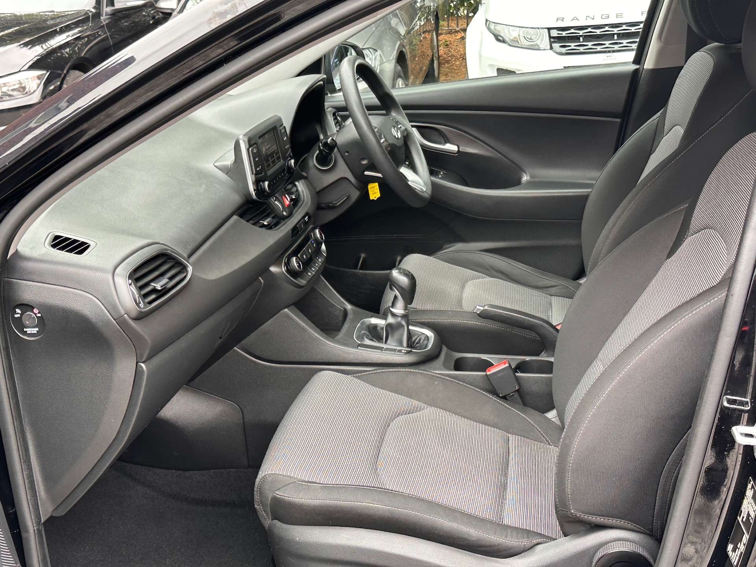 Used Hyundai i30 2018 for sale - 75997747: Photo 28