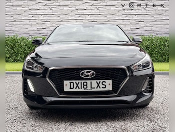 Used Hyundai i30 2018 for sale - 75997747: Photo 2